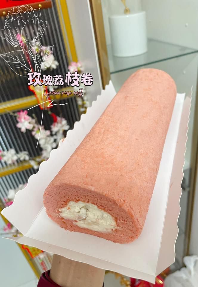 Lychee Rose Swiss Roll