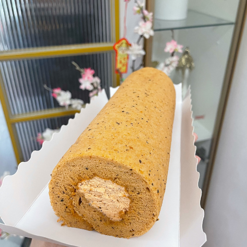 Thai Milk Tea Swiss Roll